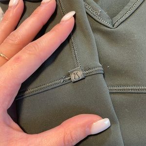 Green lululemon top